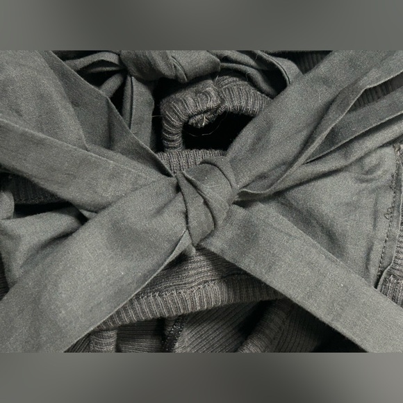 Anthropologie Maeve Rafaela Bow-Tie Tank, Charcoal Grey, Size Medium - Picture 9 of 9